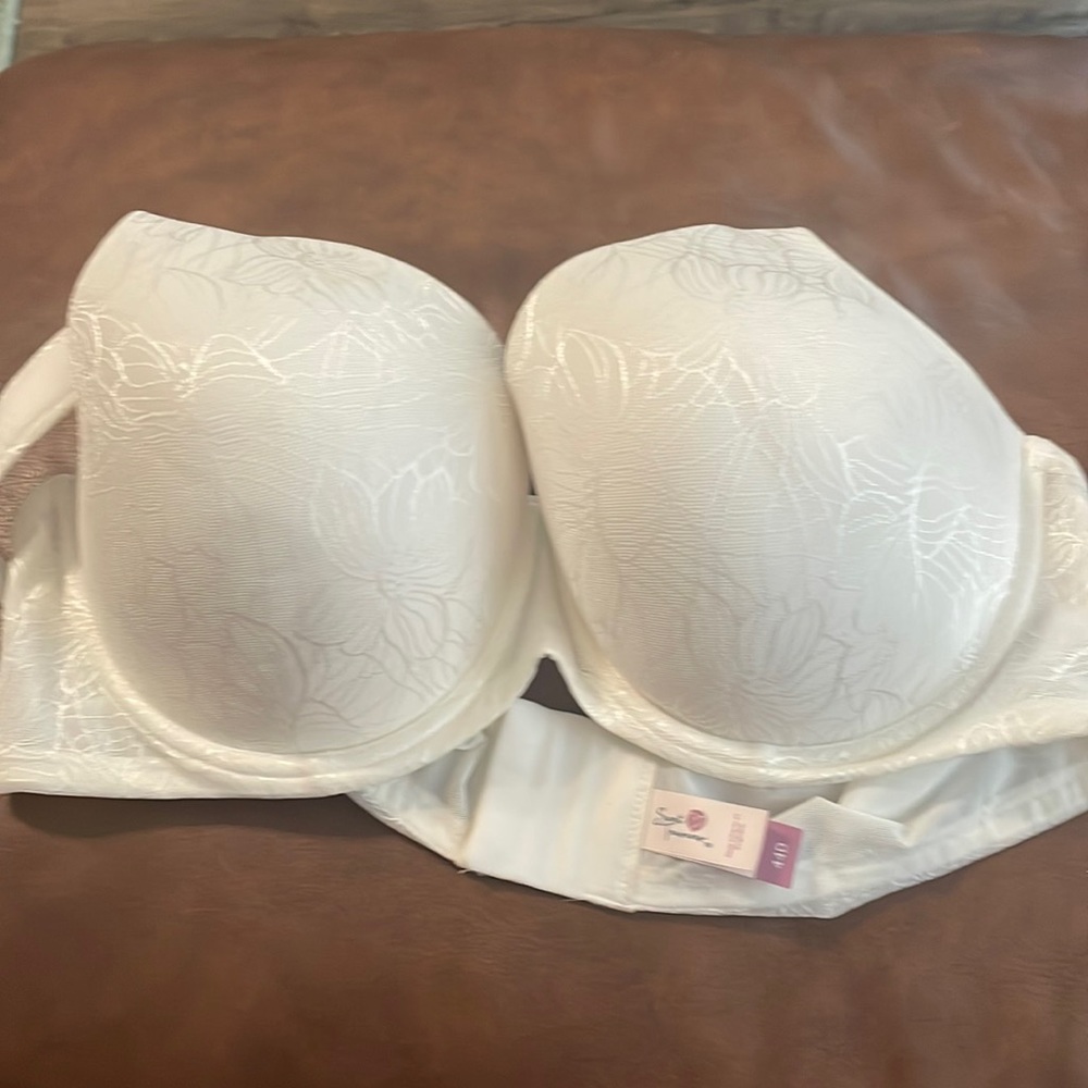 Brand new with tags Bra!